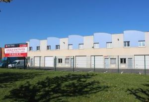 Location local d'activité Savigny-le-Temple - Proche RER D et A5