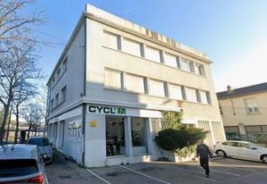Location local commercial Saint-Étienne - Rue Auguste Rateau