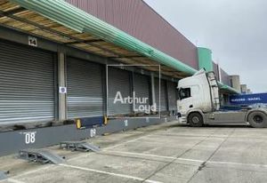 Location entrepôt Combs-la-Ville - Accès N104/A6 - RER D