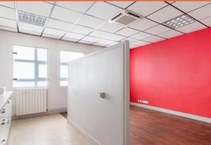 Bureaux à vendre Levallois-Perret proche métro Louise Michel