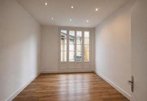 Location bureaux Paris 8 près Gare Saint-Lazare