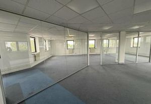 Vente bureaux Saint-Denis - Proche métro 13 et RER D