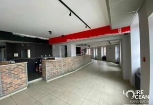 Location local commercial Sainte-Lumine-de-Clisson - Plein centre