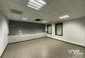 Location bureaux Saint-Lumine-de-Clisson - Proche D117