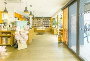Location local commercial Paris 18e - M° Jules Joffrin