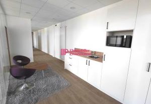 Location bureau Concarneau entrée de ville