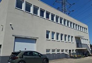Vente bureaux Saint-Priest - Parc sécurisé Lyon Sud-Est