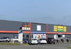 Local commercial à louer Ibos - Zone du Méridien