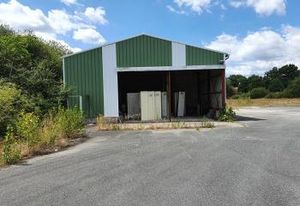 Terrain industriel à vendre Coutras - accès D261 et zone d'activités