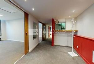 Vente bureaux Lyon 9 - 10 parkings - Proche transports