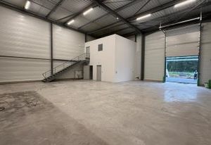 Location local d'activité neuf Portet-sur-Garonne - Proche A64