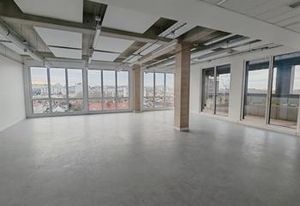 Locaux d'activité neufs à louer Ivry-sur-Seine - Proche transports