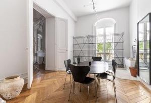 Location bureaux Paris 8 - Triangle d'or, proche métro Alma-Marceau
