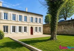 Vente local commercial Saint-Loubès - Hyper centre