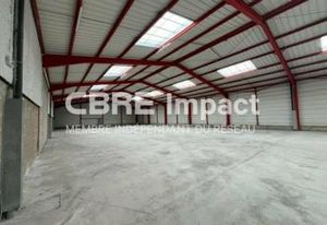 Location cellule d'activité Reims - Accès D944, A4 et A34