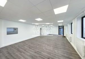 Location local d'activité Le Bourget - Proche A1/A86, RER B