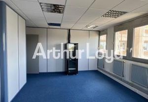 Bureaux à vendre Caen - Péricentre IV, ascenseur et parking