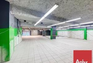 Local commercial à vendre Montélimar centre-ville - Rue passante