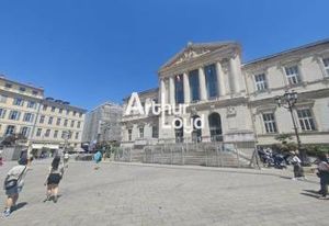 Location bureaux Nice centre - Proche tramway et Place du Palais de Justice