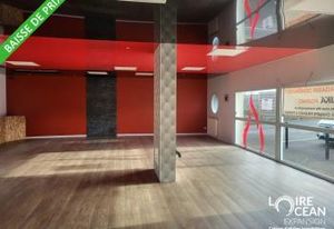 Vente local commercial + logement Pornic Ouest - axe passant