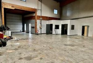 Local d'activité à vendre Lagny-sur-Marne - Zone close sécurisée