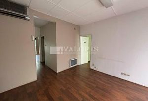 Location local commercial Lyon 6ème - Réseau de transports dense