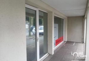 Location local commercial ou bureau Nantes - Axe passant