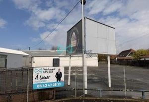 Location local commercial Lons - Axe principal Pau