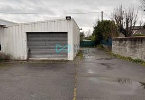 Location local commercial Lons - Axe principal Pau