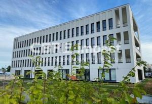 Location bureaux Bezannes - Proximité transports