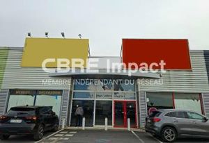 Location local commercial Saint-Memmie - Zone attractive