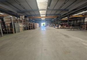 Location local d'activité Cléon - Atelier 1500 m² + bureaux 230 m²