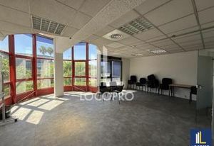Location bureaux Antibes Sophia Antipolis - Proche Carrefour et A8
