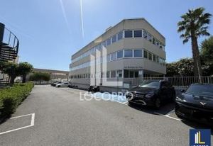 Location bureau Villeneuve-Loubet - Proche A8 Nice-Antibes