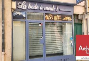 Location local commercial Montélimar centre-ville proche Place des Clercs