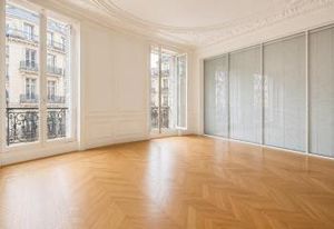 Location bureaux Paris 1 - Proche Opéra et Pyramides