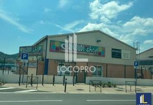 Location local d'activité Le Muy - Proche A8 et zone artisanale
