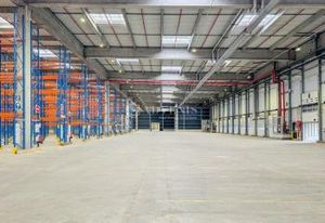 Entrepôt logistique à vendre Ploumagoar - Bordure RN 12