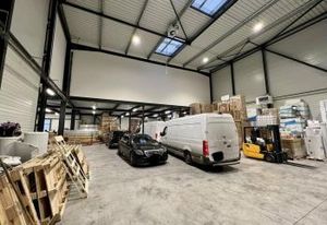 Bâtiment semi-indépendant à vendre Tremblay-en-France - Proche A1/A3