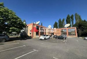 Location bureaux Labège - Proche métro, Carrefour et commerces