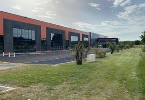 Location local commercial Saint-Quentin-Fallavier - D1006/A43