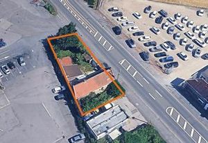 Terrain commercial Lambres-lez-Douai - 22m façade rue
