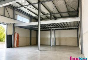 Location entrepôt Ambarès-et-Lagrave - Proche A10 sortie 42