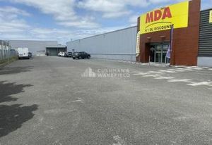 Location local commercial Le Haillan - Axe passant