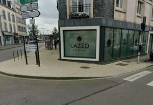 Vente local commercial angle de rue à Quimper