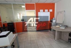 Location local d'angle professionnel à Saint-Nazaire