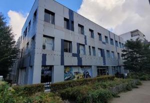 Location bureaux Champs-sur-Marne - Cité Descartes près RER et autoroute