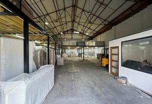 Vente entrepôt sécurisé Tourcoing - Domaine privé