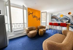 Location bureaux Paris 2 - Opéra/Pyramides, étage élevé avec balcon