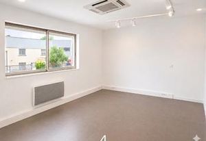 Location activité/entrepôt - 91 m²